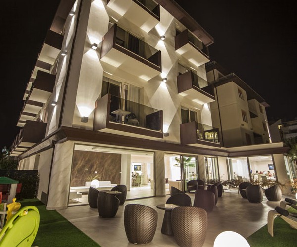 Foto copertina Hotel Pineta Mare