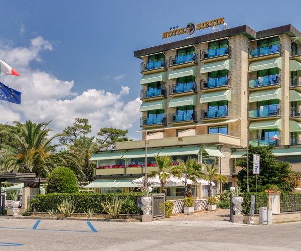 Foto copertina Hotel Siesta