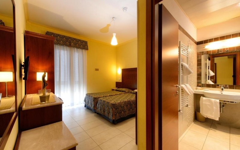 Foto 7 | Hotel Capri