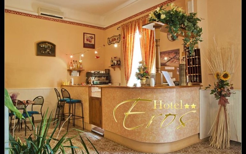 Foto 1 | Hotel Eros